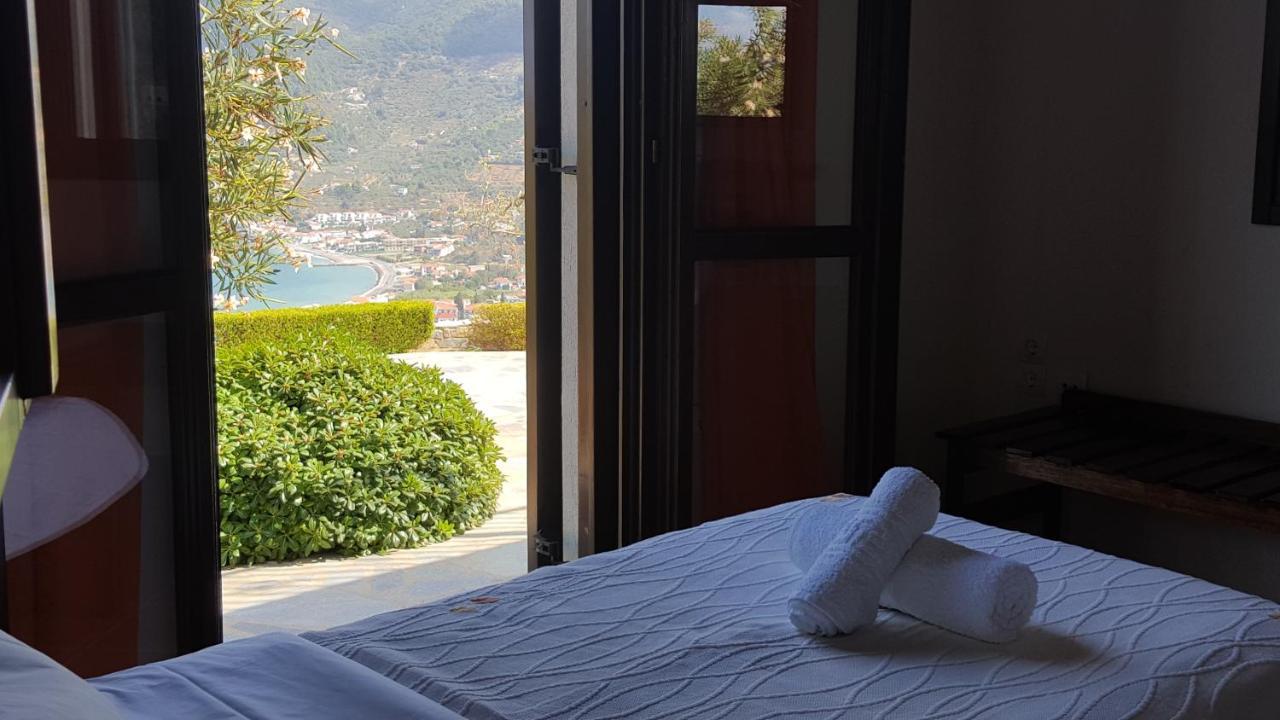 Danai Villa Skopelos Town Exterior photo